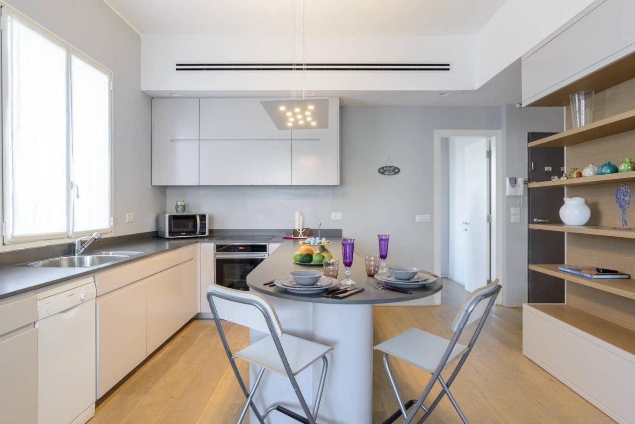 Italian Design Apartment In Rotchild /Habima Tel-Aviv Extérieur photo